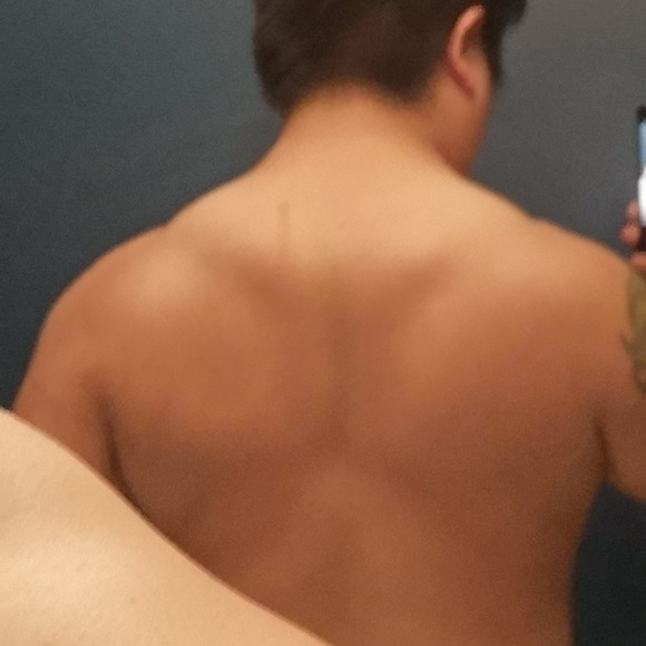 Meet your Posher, Ian - Picture 1 of 1